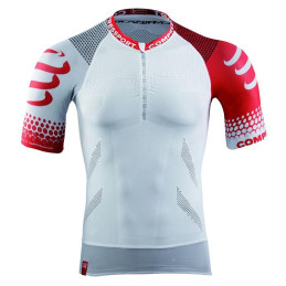 ⬤ Compressport Trail...